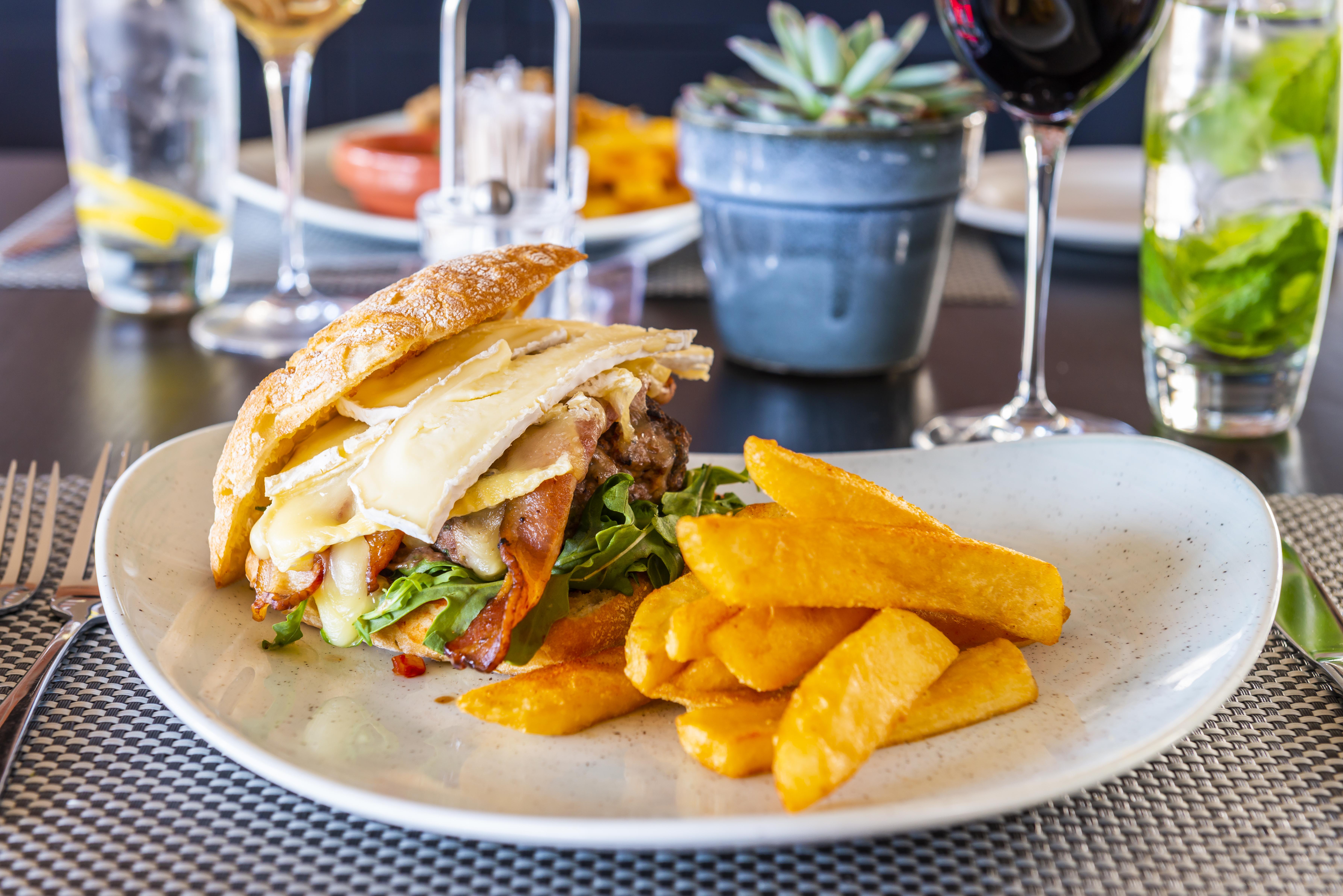 Apart-hotel Aha Harbour Bridge & Cidade Do Cabo