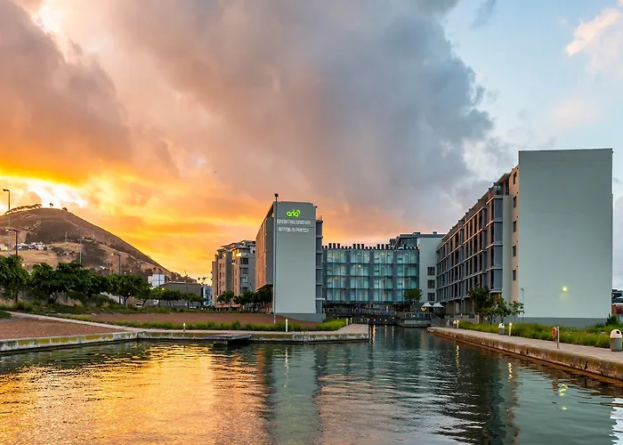 Aha Harbour Bridge Hotel & Suites